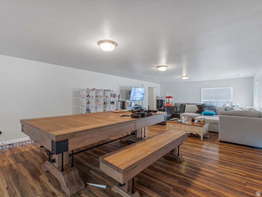 211 W KESTREL DR, Saratoga Springs, UT 84045 — photo 18