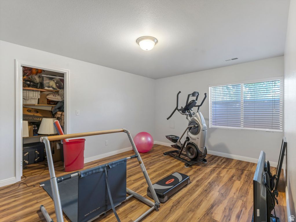 211 W KESTREL DR, Saratoga Springs, UT 84045 — photo 23