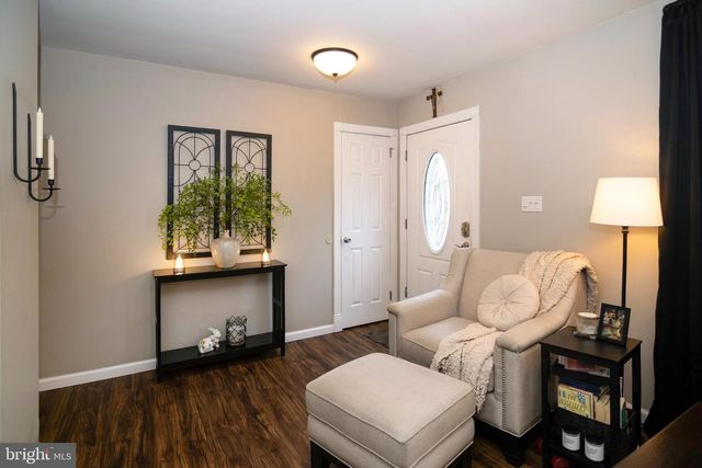 112 KAREN DR, Williamstown, NJ 08094