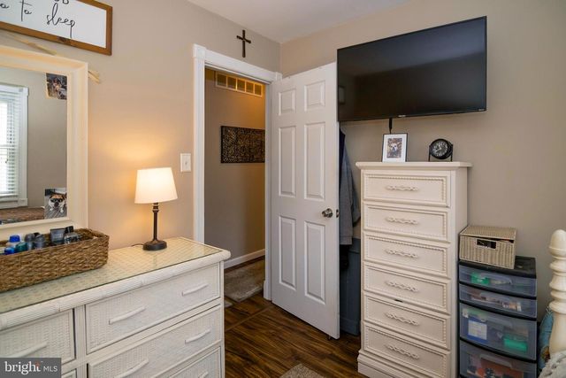 112 KAREN DR, Williamstown, NJ 08094