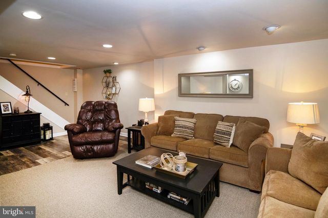 112 KAREN DR, Williamstown, NJ 08094