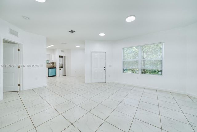 14885 NE 7th Ave 14883, Miami, FL 33161