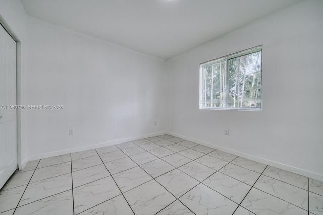 14885 NE 7th Ave 14883, Miami, FL 33161