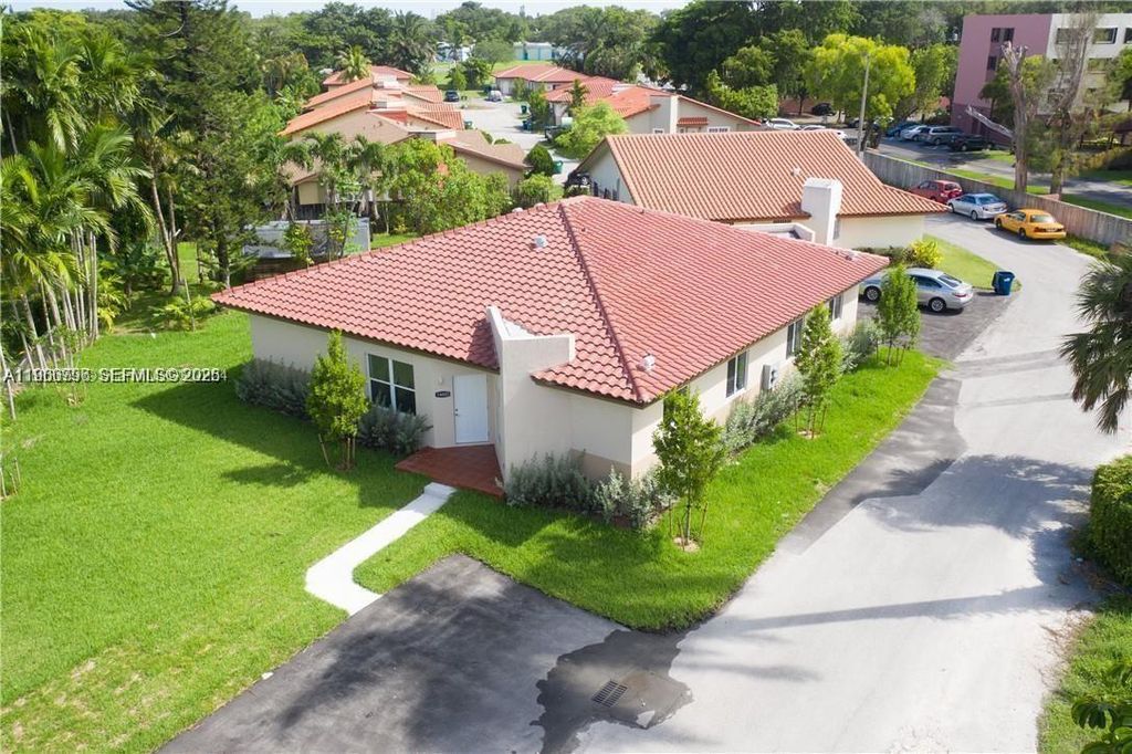 14885 NE 7th Ave 14883, Miami, FL 33161