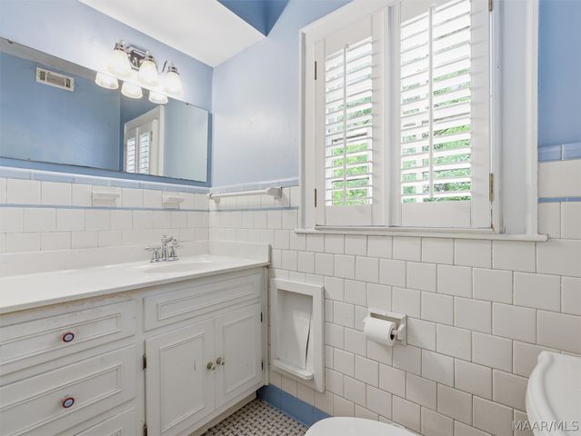 3347 NARROW LANE Road, Montgomery, AL 36111