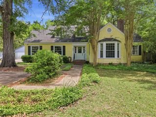 3347 NARROW LANE Road, Montgomery, AL 36111