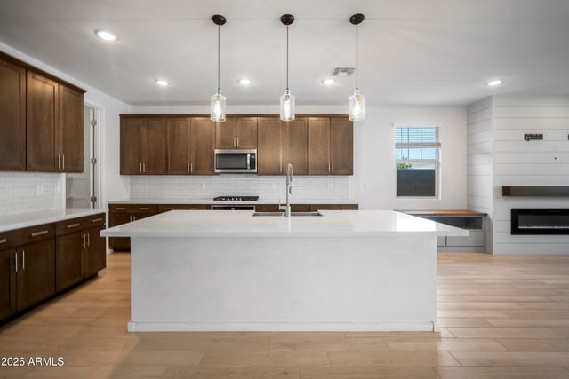 22552 E ROSA Road, Queen Creek, AZ 85142