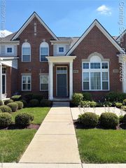 45702 Aragon Lane, Canton, MI 48187