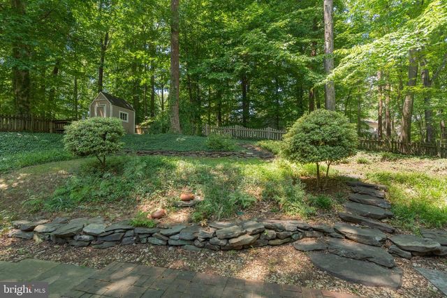 3514 COBB DR, Fairfax, VA 22030