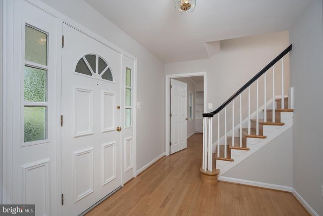 3514 COBB DR, Fairfax, VA 22030