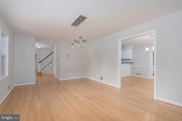 3514 COBB DR, Fairfax, VA 22030