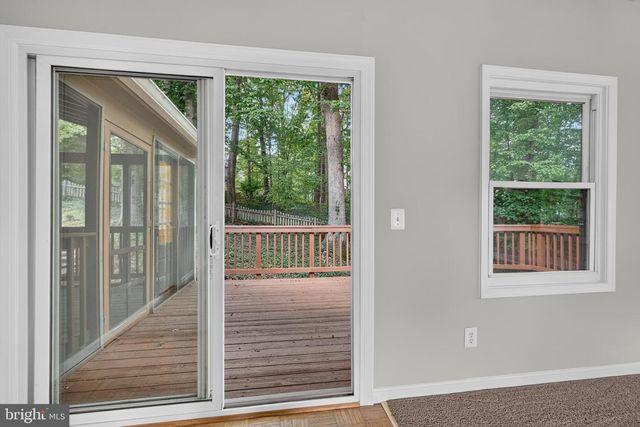 3514 COBB DR, Fairfax, VA 22030