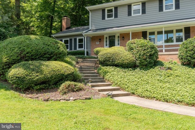 3514 COBB DR, Fairfax, VA 22030