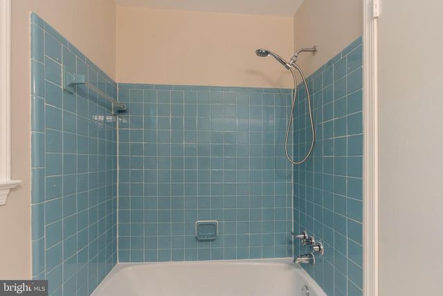 3514 COBB DR, Fairfax, VA 22030