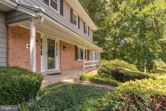 3514 COBB DR, Fairfax, VA 22030