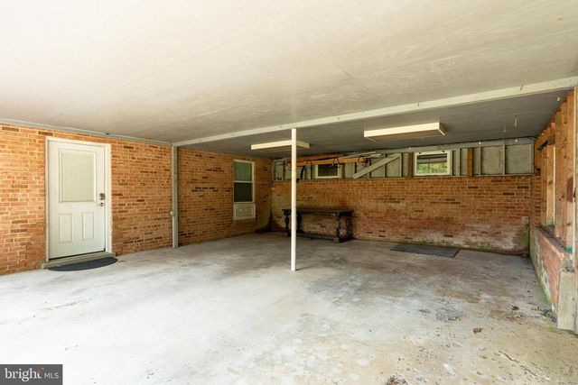 3514 COBB DR, Fairfax, VA 22030