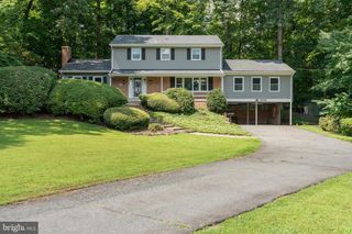 3514 COBB DR, Fairfax, VA 22030