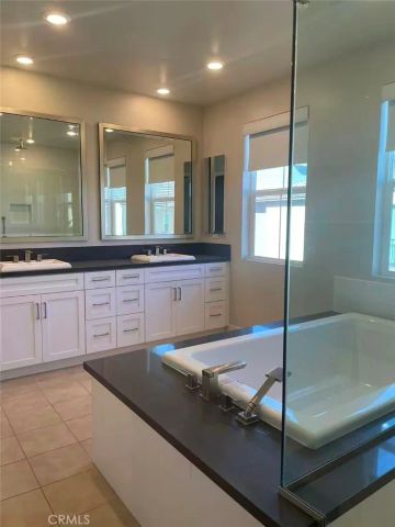 70 Cartwheel, Irvine, CA 92618