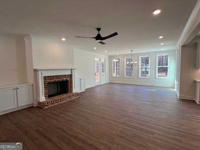 327 Primrose Lane, Pendergrass, GA 30567