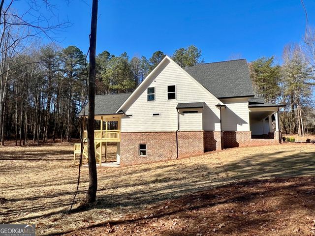 327 Primrose Lane, Pendergrass, GA 30567