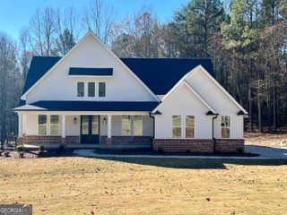 327 Primrose Lane, Pendergrass, GA 30567