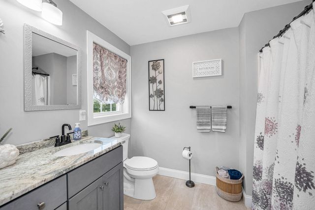 289B Webster Street, Hudson, NH 03051