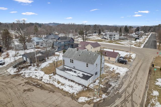 111 E Elizabeth STREET, Tomah, WI 54660
