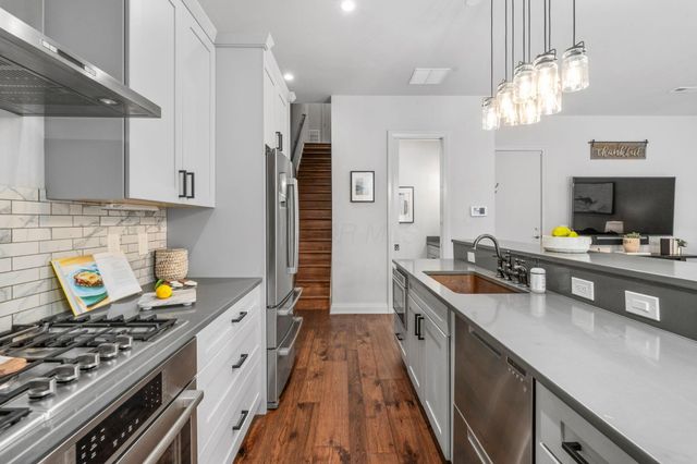 799 N 6th Street, Columbus, OH 43215