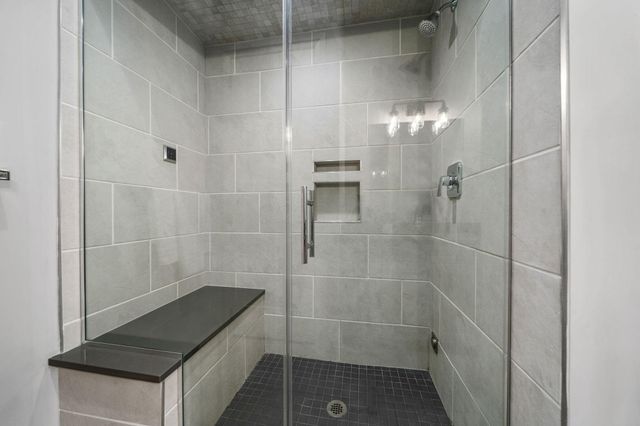 799 N 6th Street, Columbus, OH 43215