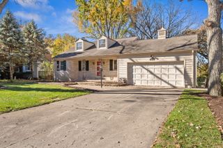 914 Brook Street, Elgin, IL 60120