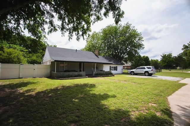 2012 W Boyd Street, Norman, OK 73069