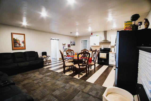 2012 W Boyd Street, Norman, OK 73069