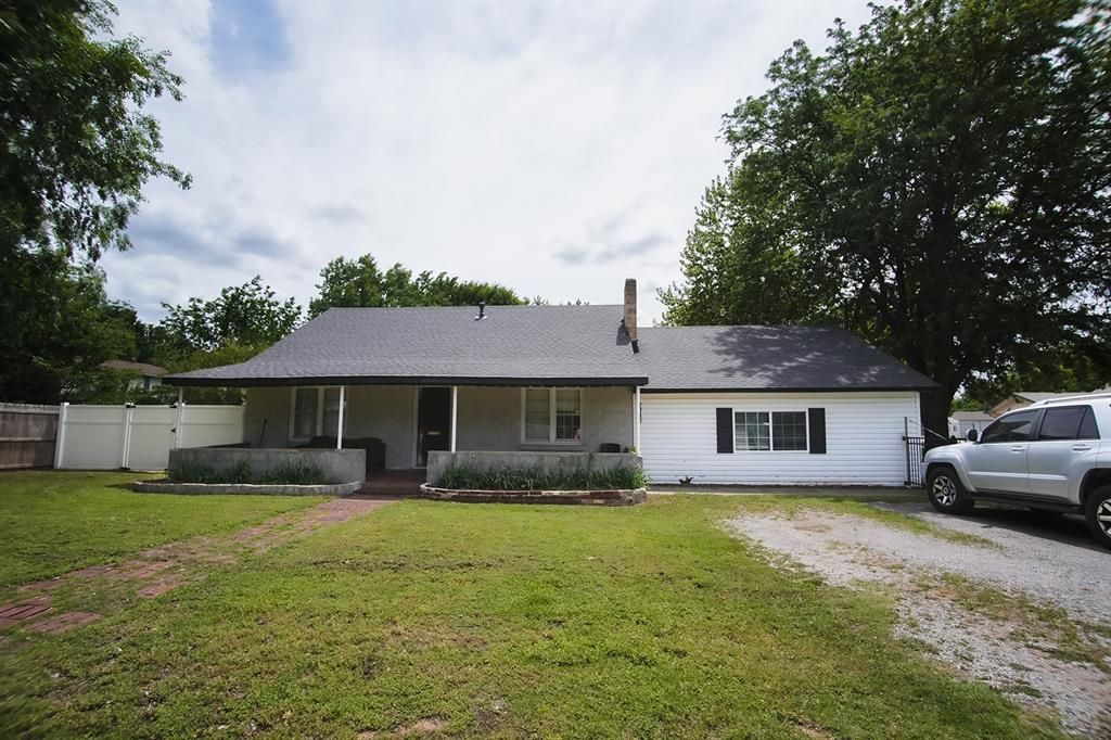 2012 W Boyd Street, Norman, OK 73069
