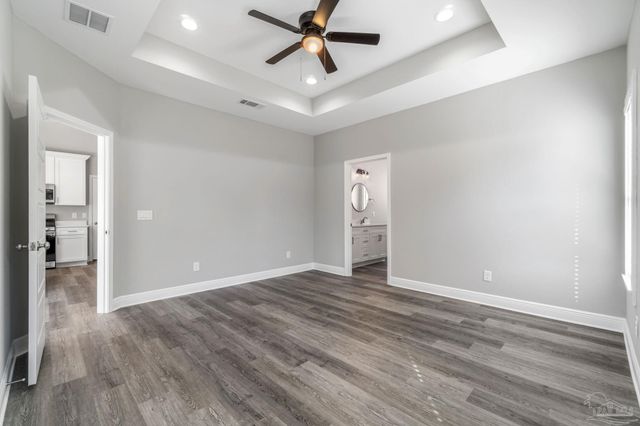 8421 Tippin Ave, Pensacola, FL 32504