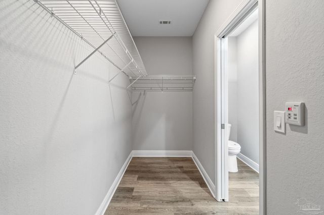 8421 Tippin Ave, Pensacola, FL 32504