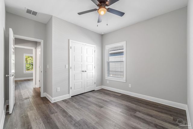 8421 Tippin Ave, Pensacola, FL 32504