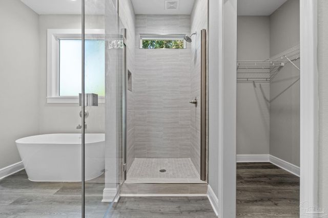 8421 Tippin Ave, Pensacola, FL 32504