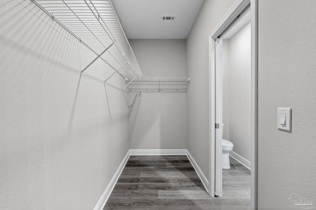 8421 Tippin Ave, Pensacola, FL 32504