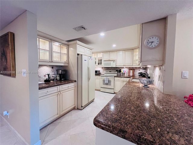 5000 N Ocean Blvd Apt 1405, Lauderdale By The Sea, FL 33308