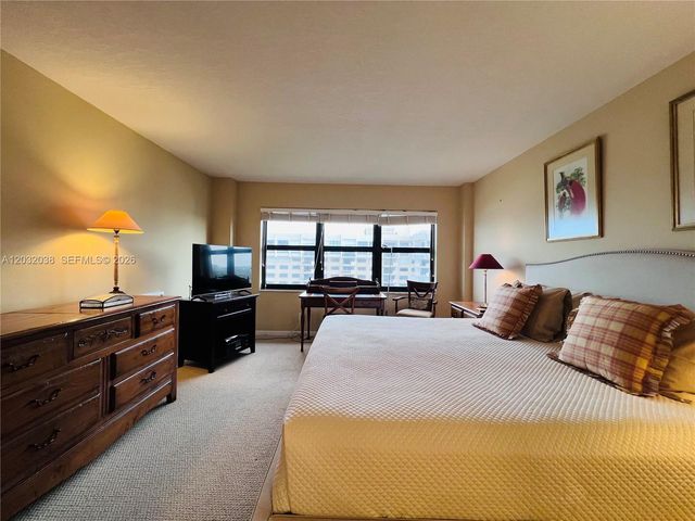 5000 N Ocean Blvd Apt 1405, Lauderdale By The Sea, FL 33308