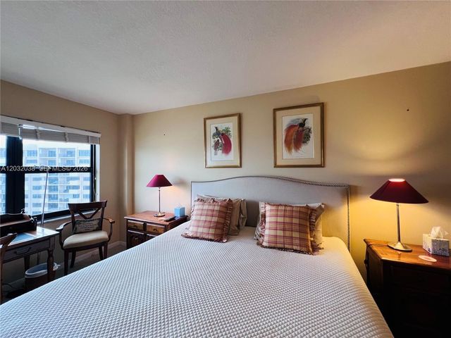 5000 N Ocean Blvd Apt 1405, Lauderdale By The Sea, FL 33308