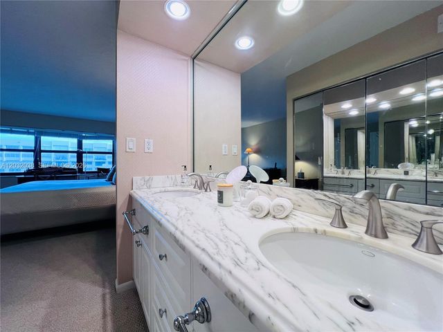 5000 N Ocean Blvd Apt 1405, Lauderdale By The Sea, FL 33308
