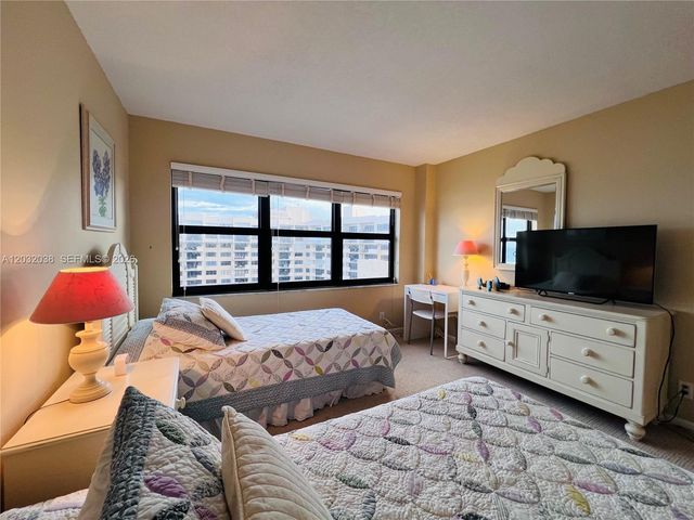 5000 N Ocean Blvd Apt 1405, Lauderdale By The Sea, FL 33308