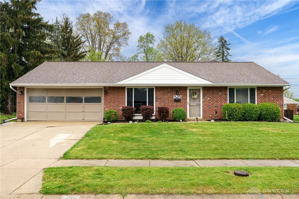 525 Unger Avenue, Englewood, OH 45322