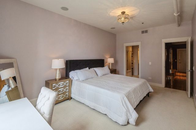 888 S Michigan Avenue 603, Chicago, IL 60605