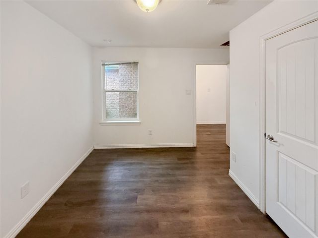 114 County Road 3554, Cleveland, TX 77327