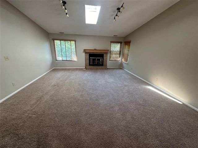 488 W Rockrimmon Boulevard B, Colorado Springs, CO 80919