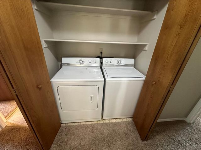 488 W Rockrimmon Boulevard B, Colorado Springs, CO 80919