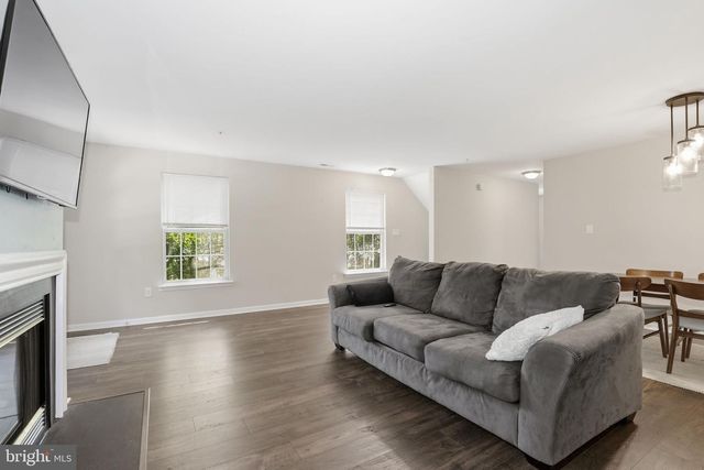 4712 CADDO ST, College Park, MD 20740