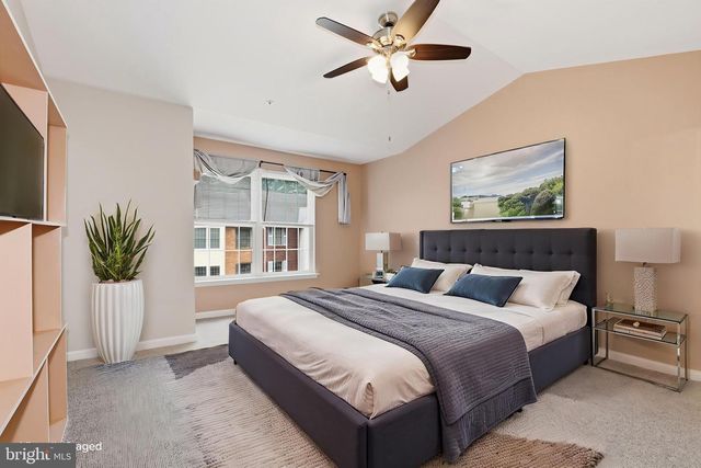 4712 CADDO ST, College Park, MD 20740